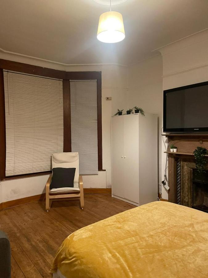 Balham, South London Spacious Guest House 1, 6 Rooms Available Ngoại thất bức ảnh